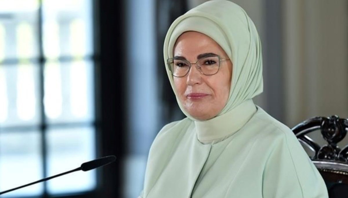 emine erdogan gazzedeki cocuklarin egitim hakki icin ortak bildiriyi imzaladi RB82wPrs