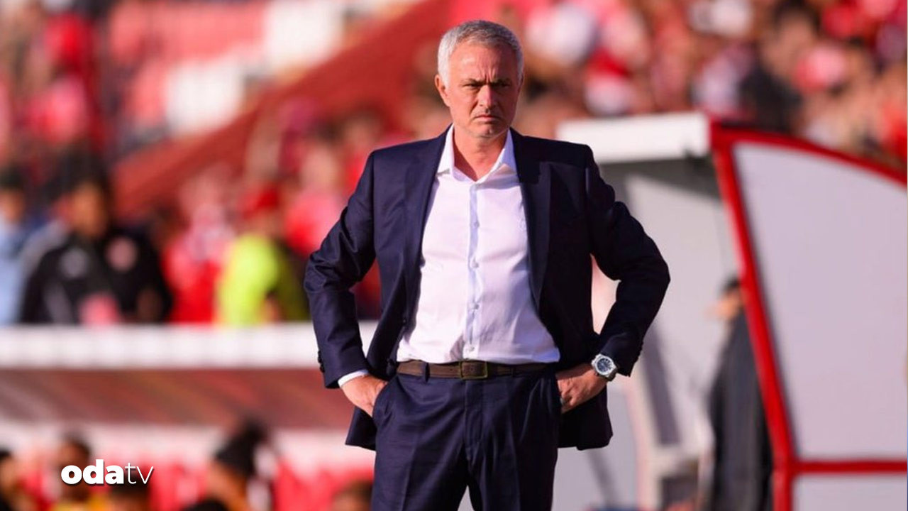mourinho ilk galibiyetini aldi S97bL2Ji