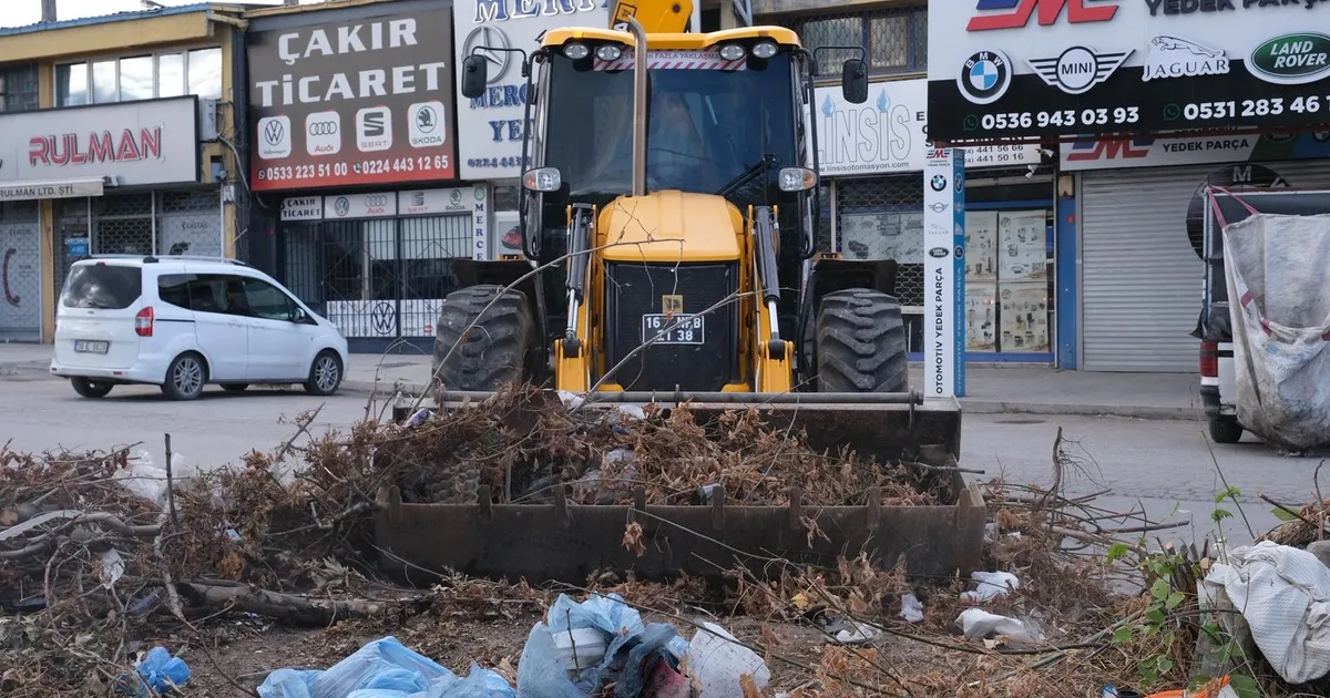 bursa niluferden besevler sanayi sitesine kapsamli temizlik RCUL9dbp