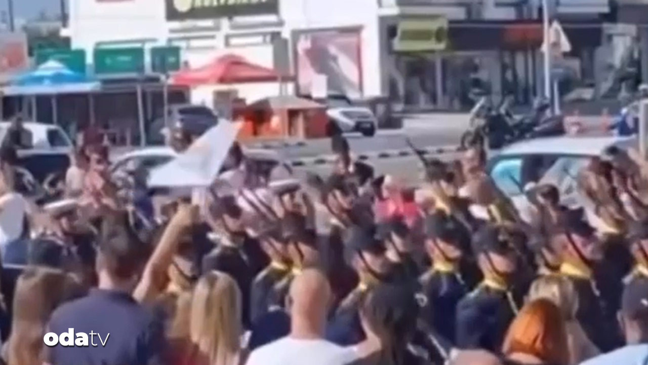 rum komandolardan tehditkar slogan karpazdan girecegiz G6xGszB4