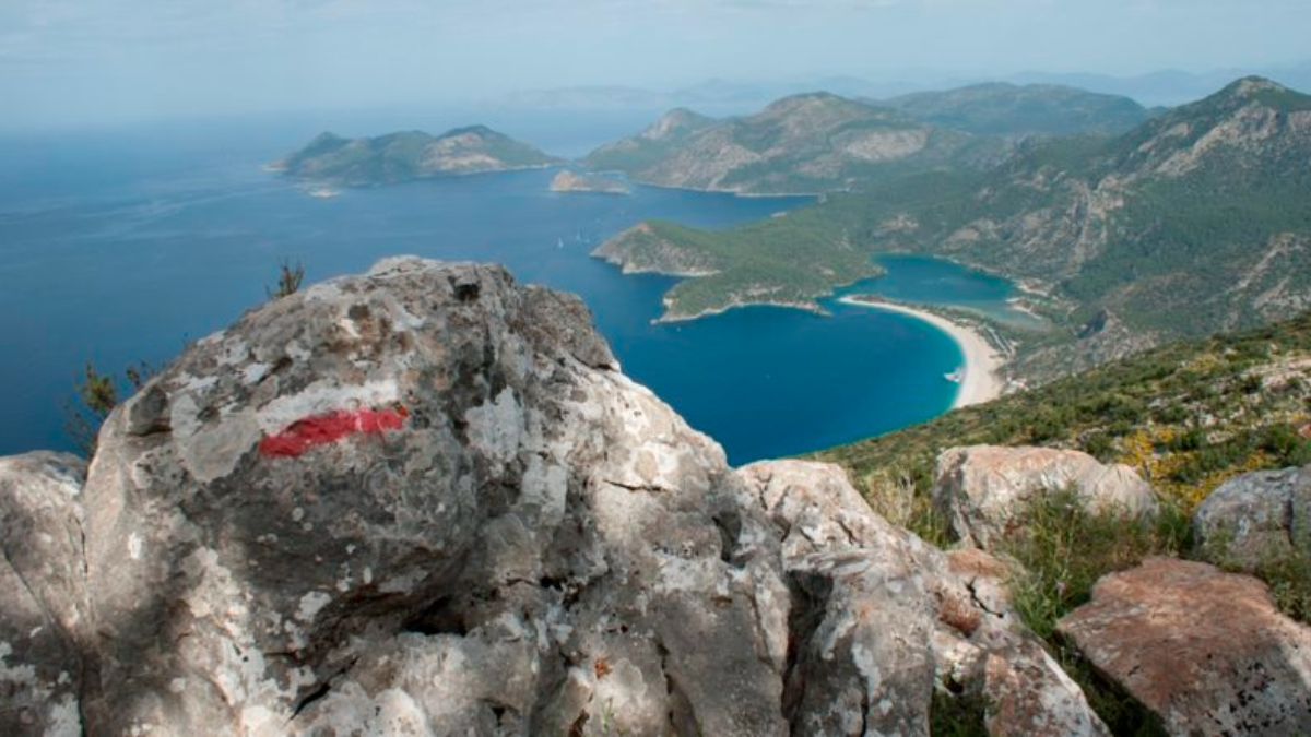 dunyanin en guzel yuruyus rotasi bakin neresi 1tlRXaPN.jpg