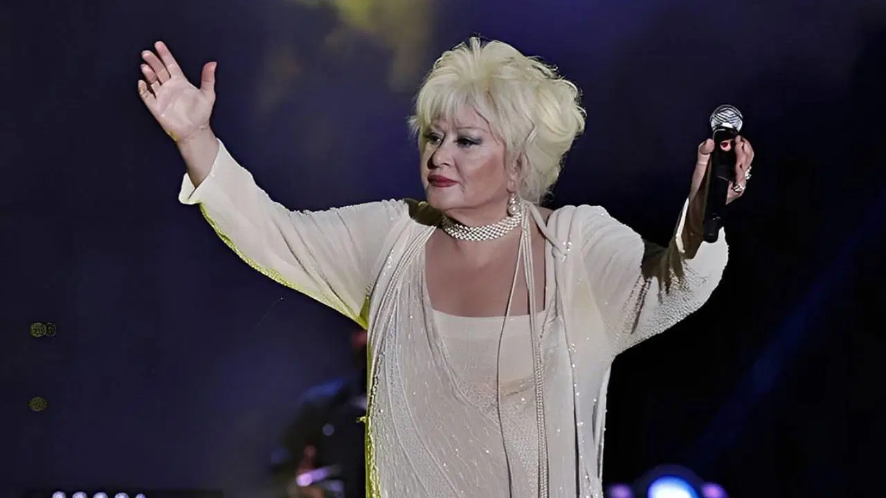 muazzez abacidan kotu haber yogun bakima alindi WiXQlF2q.jpg